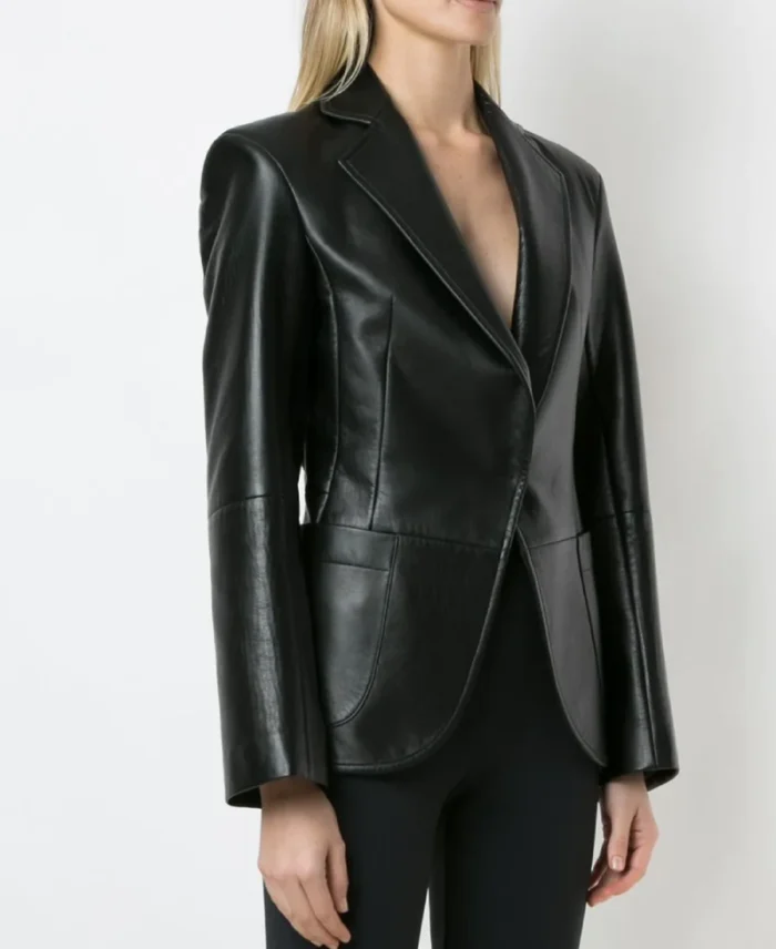 Black blazer front