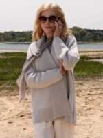 Movie-The-Perfect-Couple-2024-Nicole-Kidman-Cardigan-510x680