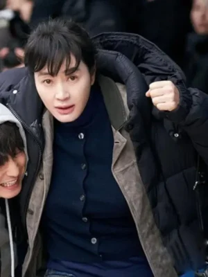 Oh-So-ryong-Unmasked-Black-Puffer-Hooded-Jacket