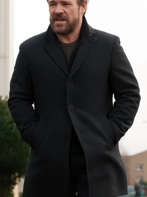 Dept. Q S01 Jamie Sives Black Coat