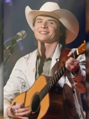 American Idol S23 John Foster White Jacket